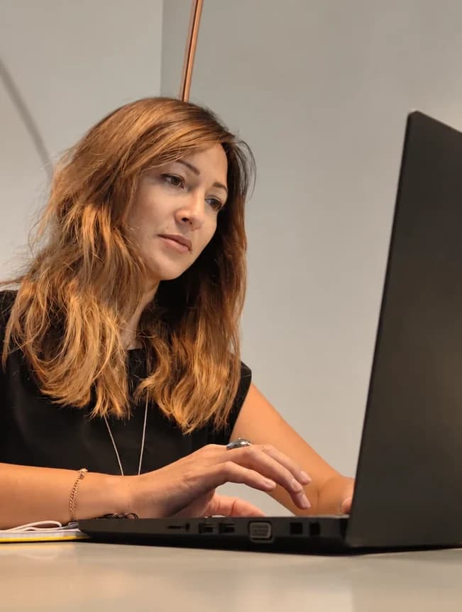Portrait de Julie Pauthe Traverse, DRH et psychologue